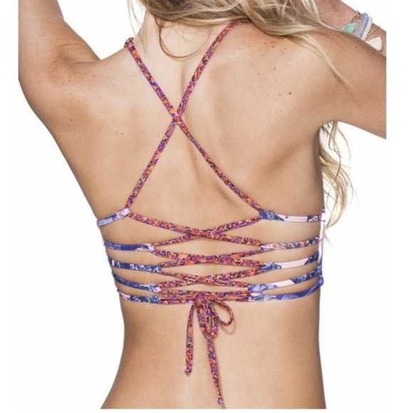 MAAJI Dear Hitchhiker High Neck Bikini Top - Picture 2 of 6